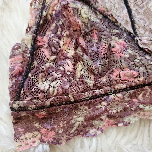 BRALETTE - Picture 2 of 6